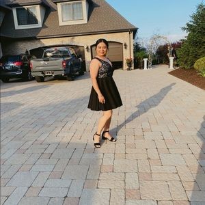 Meet your Posher, Karla